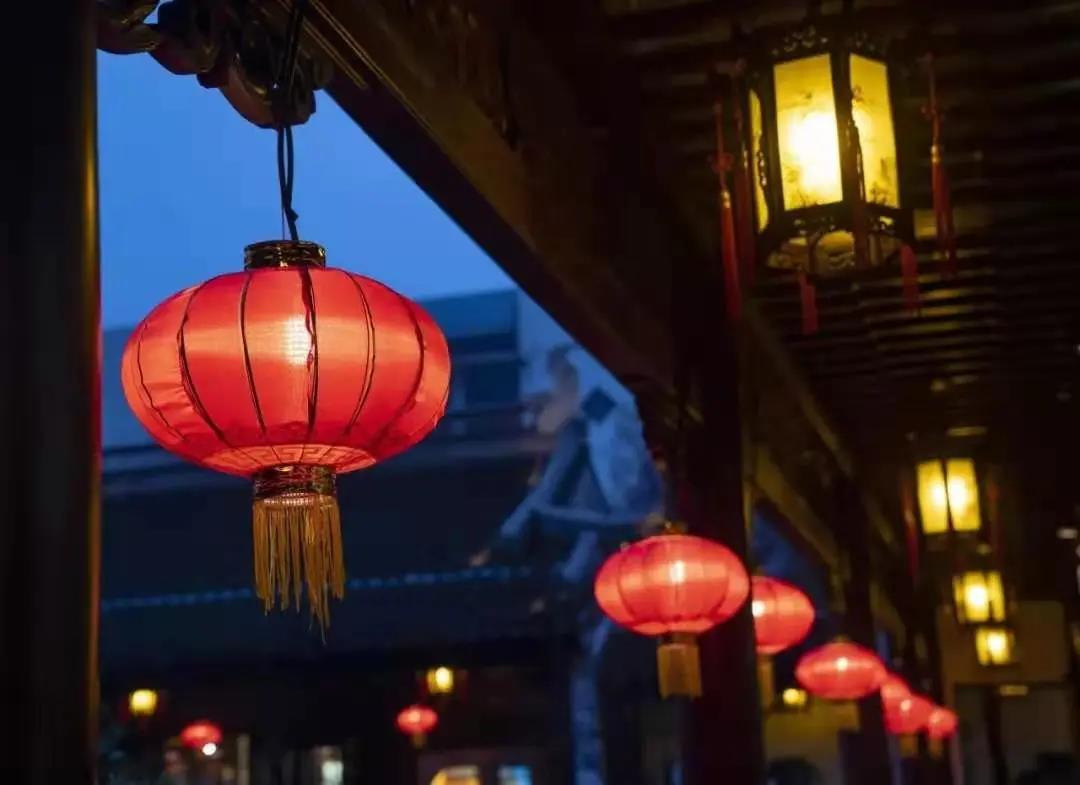 新春回顧 ▏大報(bào)恩寺、夜瞻園、大華大戲院、南京設(shè)計(jì)廊……盤點(diǎn)南京文投陪您過的難忘春節(jié)